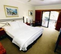 Palm Royale - Guest Room